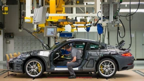 9111 Euro Bonus für Mitarbeiter 