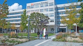 Eine „Hauptschule“ mit Promotionsrecht