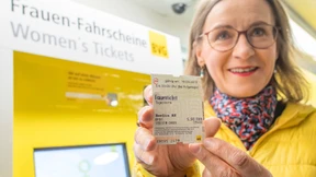 Frauen fahren in Berlin billiger U-Bahn