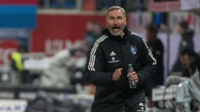 Der Schutzwall von HSV-Trainer Tim Walter