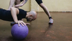 Aussichtslose Hausträume und Krafttraining für alle