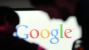 Google macht Banken mit neuer Geldkarte Konkurrenz