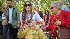 Sie gab der Revolution ihren Namen