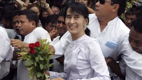 Nobelpreisträgerin mit Freiheitsentzug