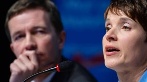 Lucke soll „Weckruf 2015“ auflösen