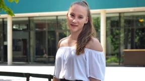 14 Jahre altes Mädchen besteht Abitur mit Note 1,0