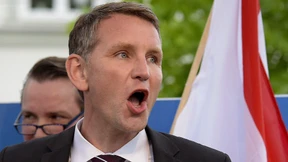 AfD rutscht unter zehn Prozent