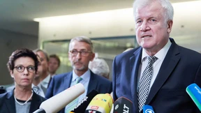 Seehofer räumt auf