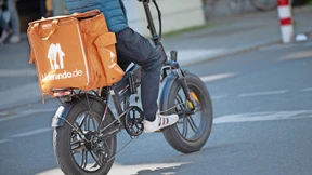 Lieferando entlässt bis zu 2000 Kuriere