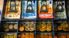 1900.000.000.000 Euro?