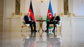 Steinmeier wirbt in Baku für Frieden