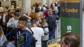 Tränen am Last-Minute-Schalter