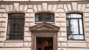 Kanzler: Keine politische Einflussnahme bei der Warburg Bank