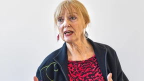 Zeichnen mit Nadel und Faden