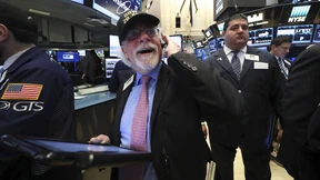 Dow Jones steigt erstmals über 21.000 Punkte