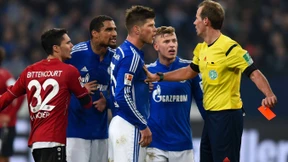 Schalke siegt und verliert Huntelaar