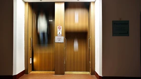 Gefangen im Paternoster