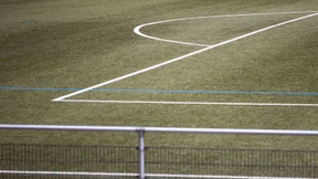 Neunzehnjähriger nach Tor bewusstlos geschlagen