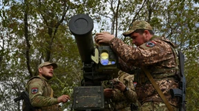 Selenskyj: Russische Luftwaffe zieht sich zurück