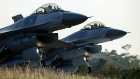 Militärexperte Rotte: „Eindeutige Signale für Lieferung von F-16-Kampfflugzeugen“