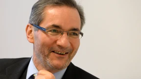 Platzeck soll Lufthansa-Tarifkonflikt schlichten