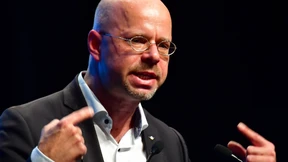 Verfassungsschutz stellt den ganzen Landesverband unter Beobachtung