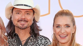 Kumpels küssen ist in Ordnung