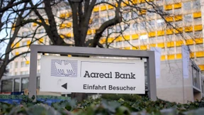 Großinvestor Petrus greift wieder Aareal Bank an