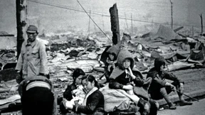 300.000 Brandbomben und eine Stadt aus Papier