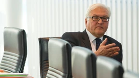Steinmeier kritisiert Merkels Demokratieverständnis