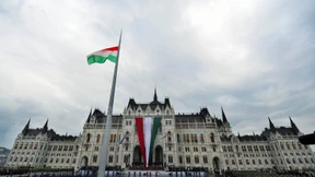 Amerika verbietet ungarischen Beamten die Einreise