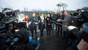 Wachablösung links der Mitte