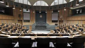 Wie die Parlamente der Welt mit KI umgehen