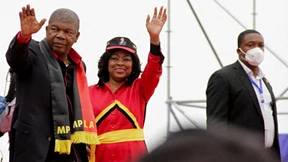 Aufbruch nach der Dos-Santos-Ära