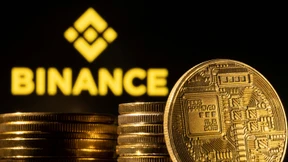 Amerikas Börsenaufsicht verklagt Binance und Coinbase