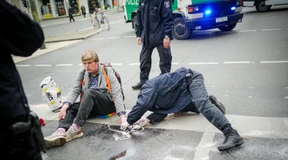 Polizei darf von Klimademonstranten keine Gebühr verlangen