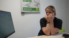 Der Ball kommt, aber vorne steht keiner