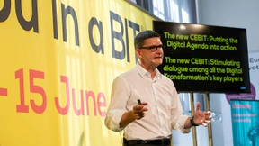 „Die Krawatte kann weg“