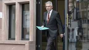 Staatsanwaltschaft fordert Geldstrafe für Peter Feldmann