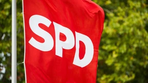 SPD fordert Regulierung von Plattformen und mehr Unterstützung für Medien