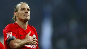 Ein „Fußballgott“ steigt herab vom Olymp