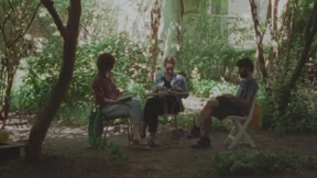 Da liegt ein Berg wie in einem Zielfernrohr