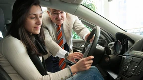 Die Deutschen lieben ihre Autos immer noch