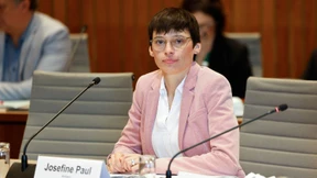 Nordrhein-Westfalen stoppt Abschiebungen nach Iran