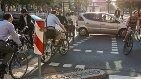 Mit dem Fahrrad durch die Giftwolke