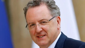 Frankreichs Regierung stellt sich hinter Macron-Vertrauten