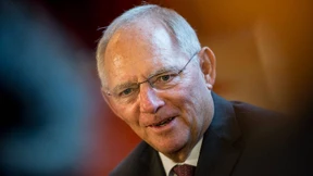 Schäuble will Milliarden in Schulsanierung stecken