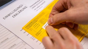 Geplanter EU-Impfnachweis scheint nicht fälschungssicher sein