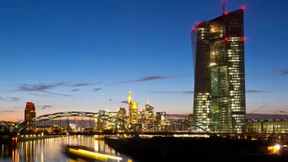 Draghis Kaufprogramm radiert die Zinsen aus