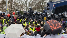 Dutzende Ermittlungsverfahren nach Anti-AfD-Protesten